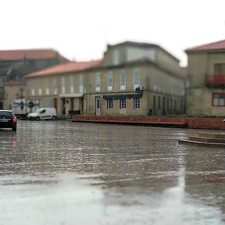 Acola Hotel